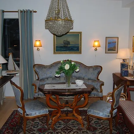 Harald - Beachfront Villa *