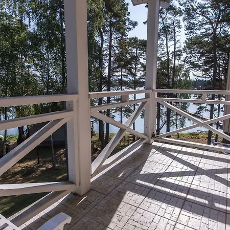 Harald - Beachfront Hitis