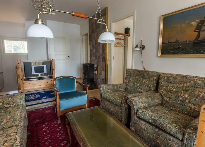 Harald - Beachfront Villa